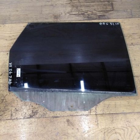 steklo-dveri-zadnee-pravoe-universal-ford-focus-1-rest-art-30140-big-0