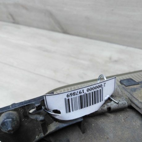 fara-pravaia-volkswagen-passat-b3-skol-na-stekle-art-30412-big-2