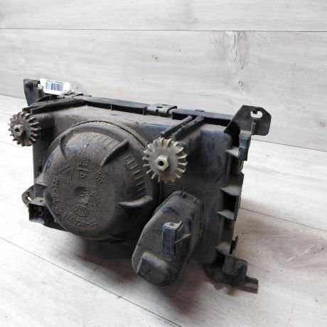 fara-pravaia-volkswagen-passat-b3-skol-na-stekle-art-30412-big-1