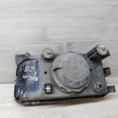 fara-pravaia-volkswagen-passat-b3-defekt-kronsteinov-art-30505-big-1