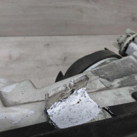 fara-pravaia-skoda-octavia-tour-do-rest-defekt-art-30544-big-3