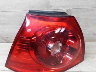 fonar-zadnii-levyi-volkswagen-golf-5-art-31994