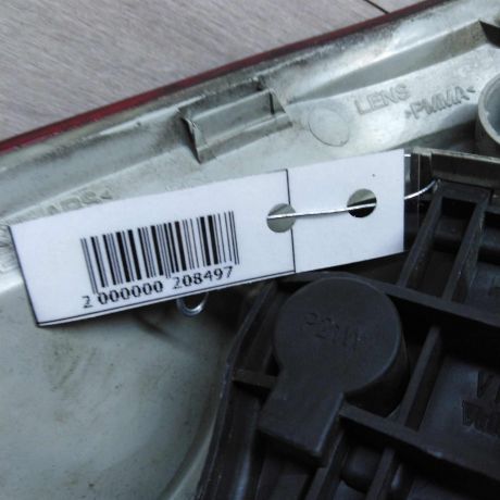 fonar-zadnii-pravyi-volkswagen-golf-5-art-32114-big-4