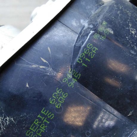 fonar-zadnii-pravyi-volkswagen-polo-4-art-32632-big-4