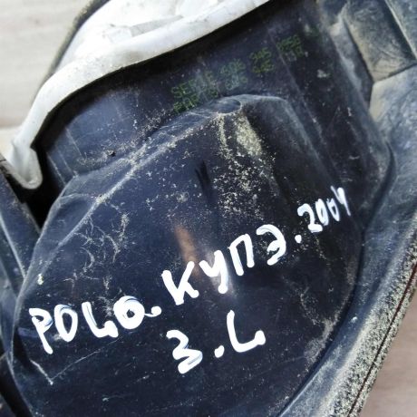 fonar-zadnii-levyi-volkswagen-polo-4-art-32697-big-4