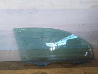 steklo-dveri-perednee-pravoe-volkswagen-polo-4-kupe-art-32715