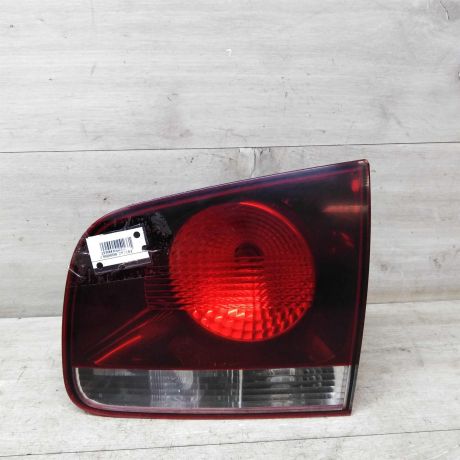 fonar-zadnii-pravyi-volkswagen-touareg-art-32756-big-0