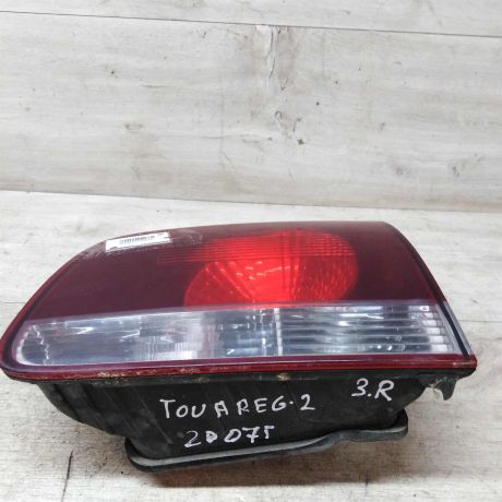 fonar-zadnii-pravyi-volkswagen-touareg-art-32756-big-2