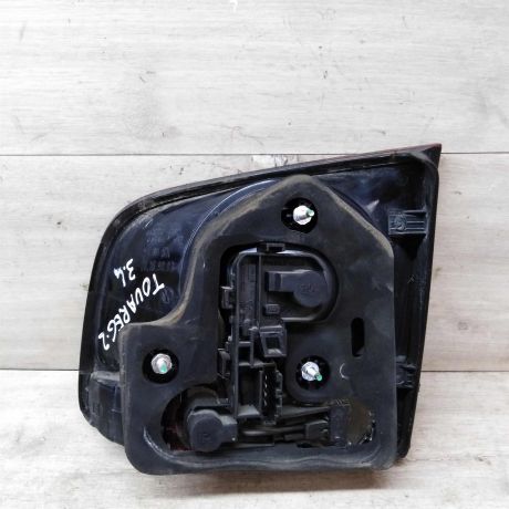 fonar-zadnii-levyi-vnutrennii-volkswagen-touareg-art-32757-big-2