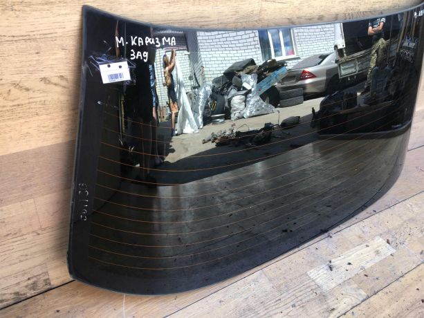 steklo-zadnee-mitsubishi-carisma-rest-art-33140-big-5