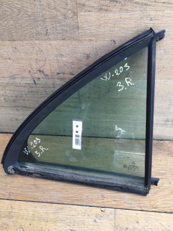 fortocka-zadniaia-pravaia-mercedes-w203-do-rest-art-33498-big-0