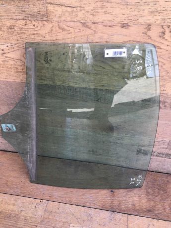 steklo-dveri-zadnee-pravoe-mercedes-w203-do-rest-art-33500-big-0