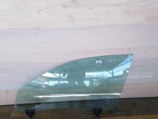 steklo-dveri-perednee-levoe-audi-a4-b6-8e-art-33525