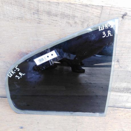 fortocka-dveri-zadniaia-pravaia-skoda-octavia-tour-art-34624-big-0