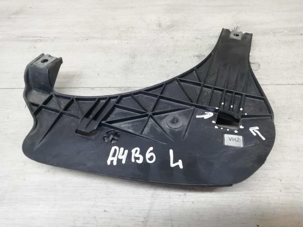 kronstein-fary-levyi-audi-a4-b6-8e-art-34834-big-1