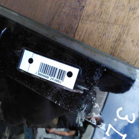 steklo-dveri-zadnee-levoe-skoda-octavia-tour-art-34855-big-1