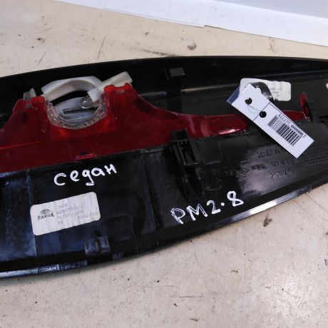 fonar-zadnii-dopolnitelnyi-stop-signal-renault-megane-2-art-35085-big-1