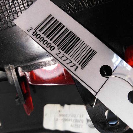 fonar-zadnii-dopolnitelnyi-stop-signal-renault-megane-2-art-35085-big-3