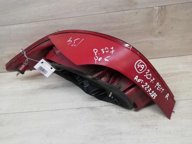 fonar-zadnii-pravyi-peugeot-307-art-35381-big-3