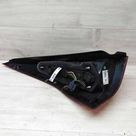 fonar-zadnii-pravyi-renault-megane-2-universal-art-35385-big-3