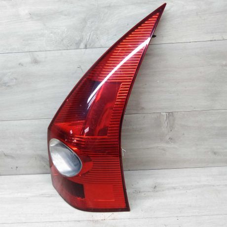 fonar-zadnii-pravyi-renault-megane-2-universal-art-35406-big-1