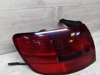 fonar-zadnii-levyi-audi-a6-c6-universal-art-36018