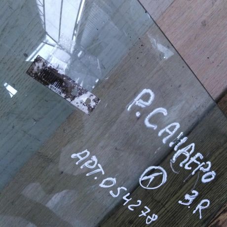 steklo-dveri-zadniaia-pravaia-renault-sandero-1-art-36229-big-1