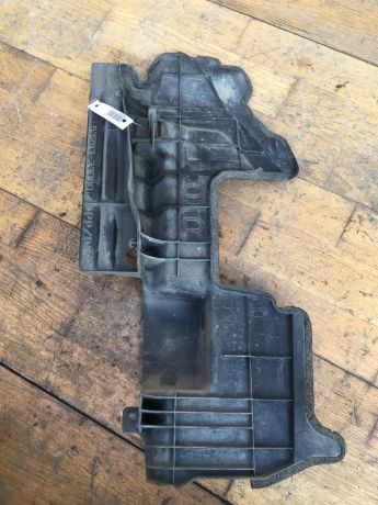 zabornik-vozduxa-radiatora-pravyi-toyota-camry-v50-art-36519-big-1