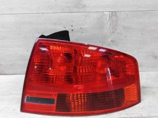 fonar-zadnii-pravyi-audi-a4-b7-art-36984