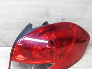 fonar-zadnii-pravyi-renault-clio-iii-rest-universal-art-37037