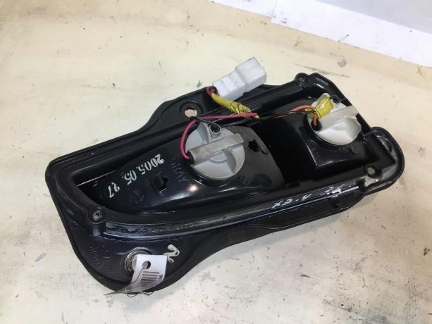 fonar-zadnii-levyi-na-krysku-bagaznika-hyundai-elantra-iii-art-37327-big-2