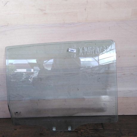 steklo-dveri-zadnee-pravoe-hyundai-matrix-art-37422-big-0