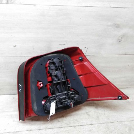 fonar-zadnii-levyi-volkswagen-golf-4-art-37677-big-3