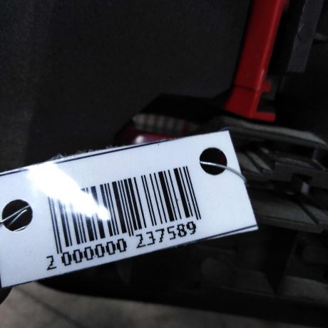 fonar-zadnii-levyi-volkswagen-golf-4-art-37677-big-1