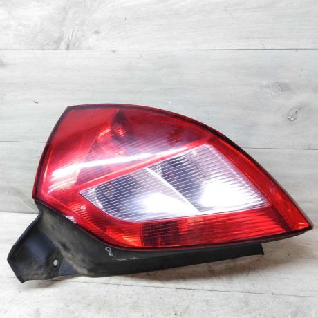 fonar-zadnii-pravyi-renault-megane-2-art-37770-big-0