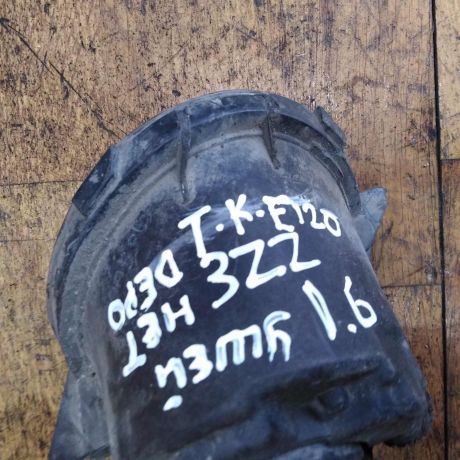 fara-protivotumannaia-levaia-toyota-corolla-ix-art-37977-big-1