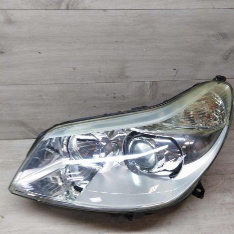 fara-levaia-citroen-c5-ksenon-art-37982-big-0