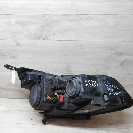 fara-levaia-citroen-c5-ksenon-art-37982-big-1