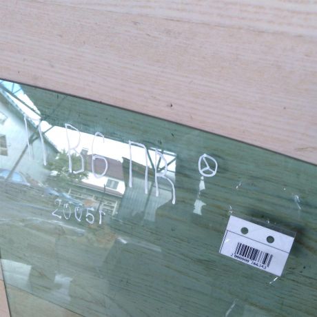 steklo-dveri-perednee-pravoe-volkswagen-passat-b6-art-38269-big-1