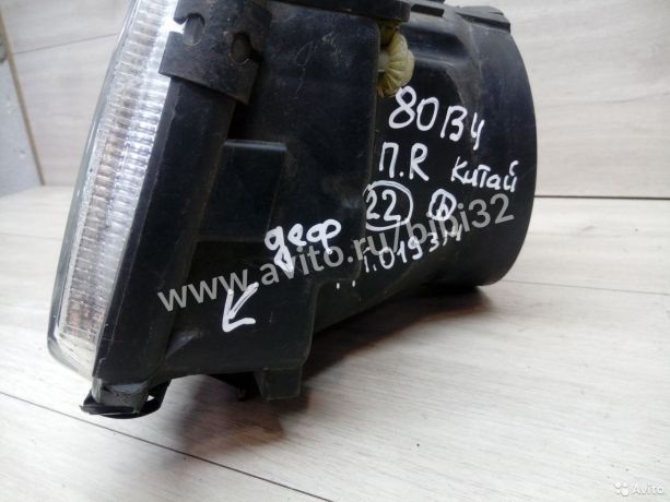 pravaia-fara-audi-80-b4-neoriginal-defekt-kronsteina-art-38285-big-4