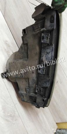 fara-peredniaia-levaia-audi-100-c4-art-38330-big-1