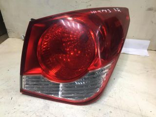 fonar-zadnii-pravyi-shevrolet-sruze-art-38493