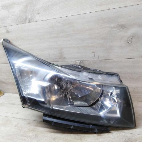 fara-pravaia-chevrolet-cruze-do-rest-art-38881-big-7