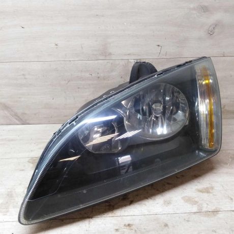 fara-levaia-ford-focus-2-do-rest-temnye-otrazatel-defekt-kronsteinov-art-39521-big-1