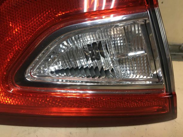 fonar-zadnii-levyi-ford-fusion-usa-art-39532-big-2