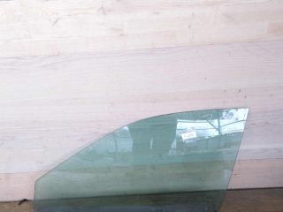 steklo-dveri-perednee-levoe-audi-a6-c5-art-39855