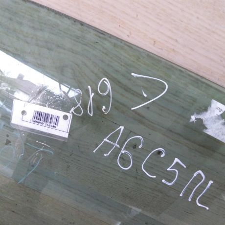 steklo-dveri-perednee-levoe-audi-a6-c5-art-39855-big-1