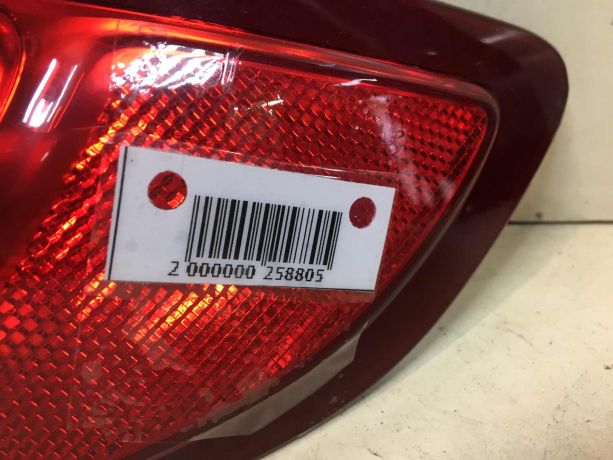 fonar-zadnii-pravyi-ford-fusion-usa-art-39927-big-9