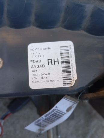 fonar-zadnii-pravyi-ford-fusion-usa-art-39927-big-5