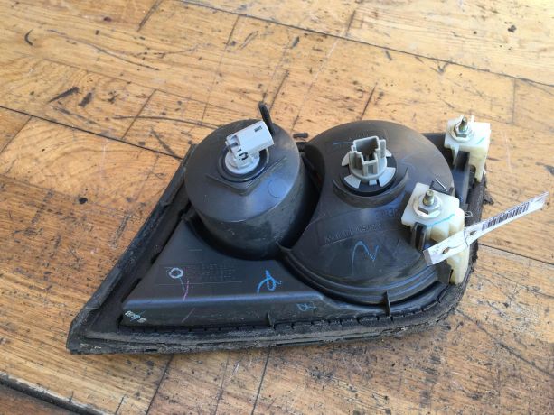 fonar-zadnii-levyi-mazda-6-gg-art-40131-big-2